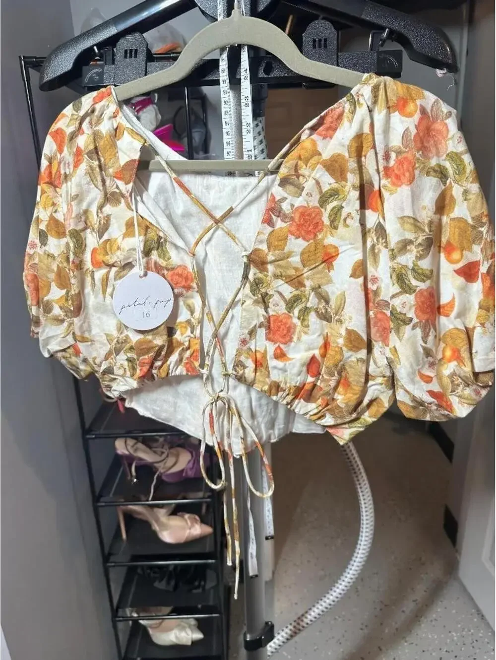 Petal & Pup Namarah Floral Puff Sleeve Crop Top Cream Orange US 6 NWT